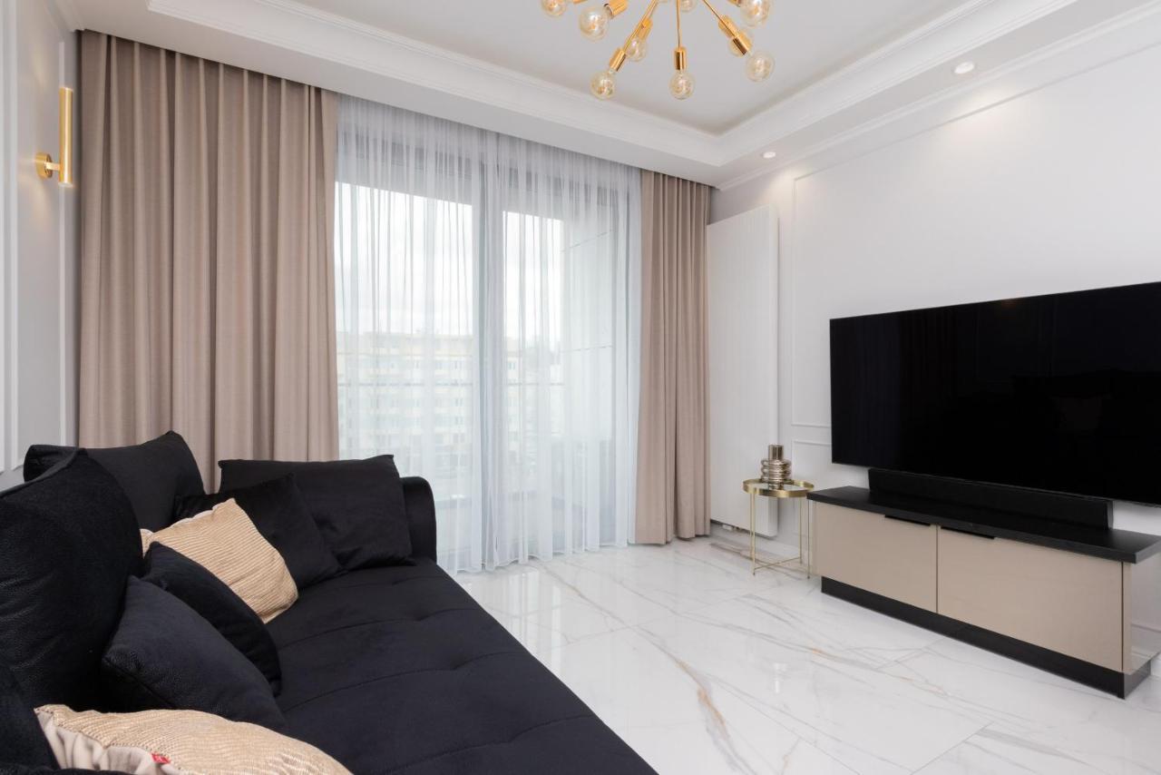 Plac Unii Apartment Gdynia Srodmiescie By Renters Prestige Exterior foto
